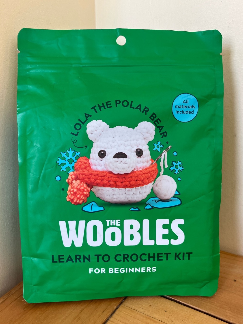 Woobles Beginner Crochet Kit Lola the Polar Bear New/Sealed